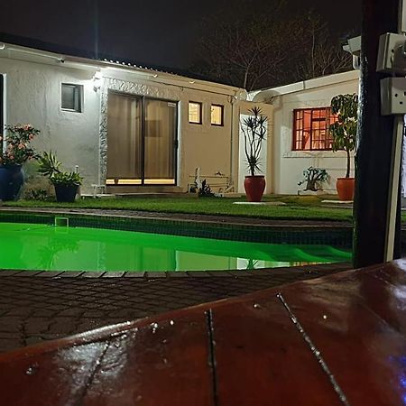 Berry Bliss Guest House Gaborone Exteriér fotografie